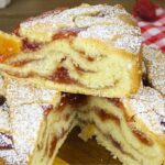 Elle Boit de l’Eau au Curcuma et Citron Chaque Matin Pendant une Semaine, Voici ce qu’il se Passe